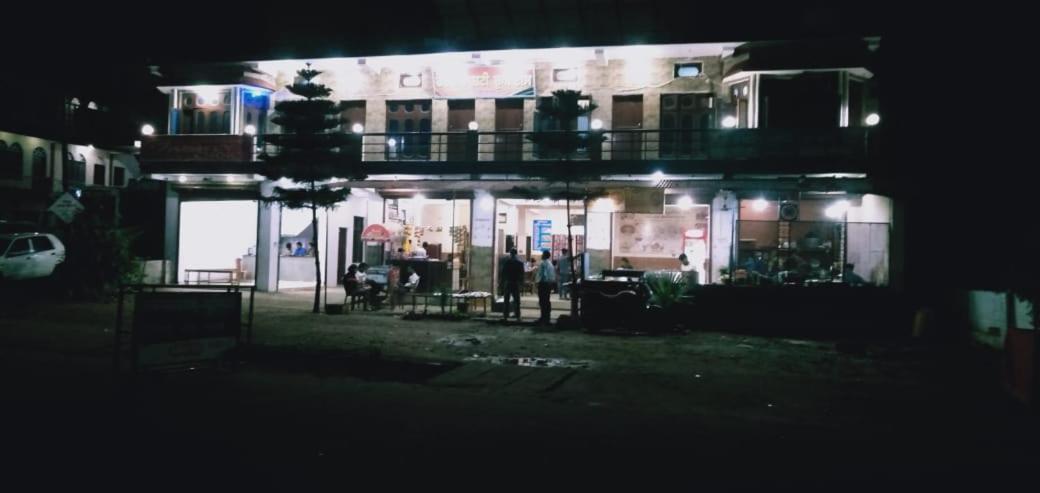 Vamoose Srishty Choice Apartman Rudraprayāg Kültér fotó